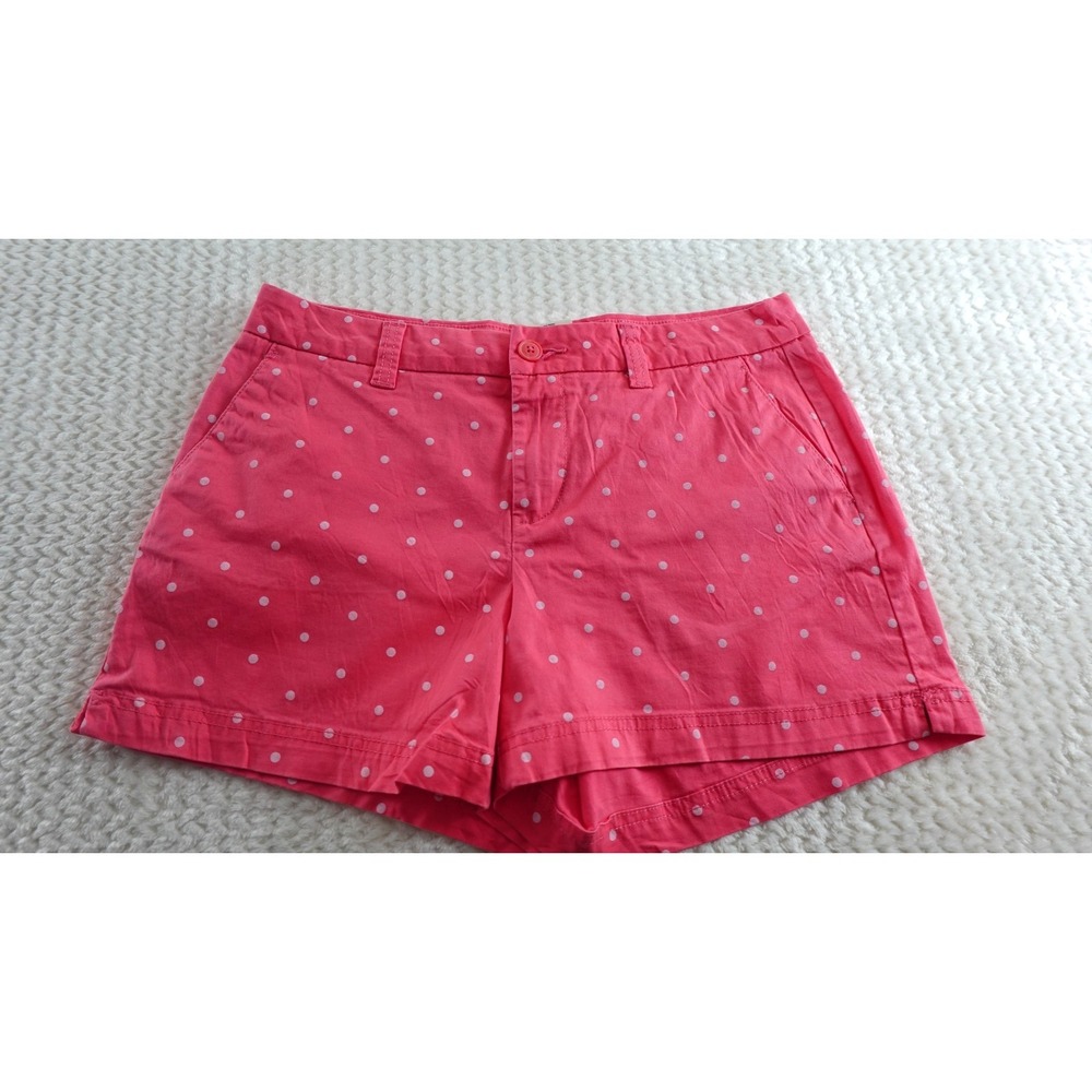 Magellan Outdoors ~Woman Size 8~ Pink  Polka Dots Shorts Cotton Blend.